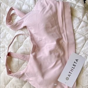 NWOT Athleta Exhale Bra D-DD